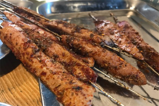 亮亮烤肉涮牛肚加盟
