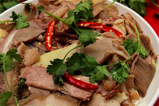 乐山出名的跷脚牛肉店加盟
