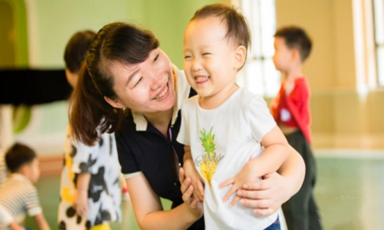 童话幼儿园加盟