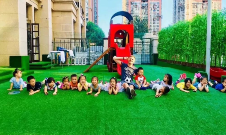 孩子的故事幼儿园加盟