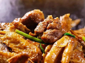 火焰醉鹅，活火货好滋味!活火货品牌加盟店遍及全国各地，美食更新不断！
