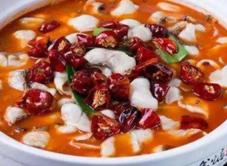 周渝食惦酸菜鱼