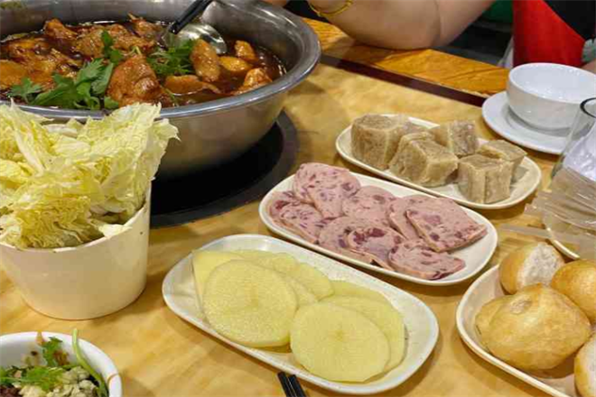 鸡煲店加盟