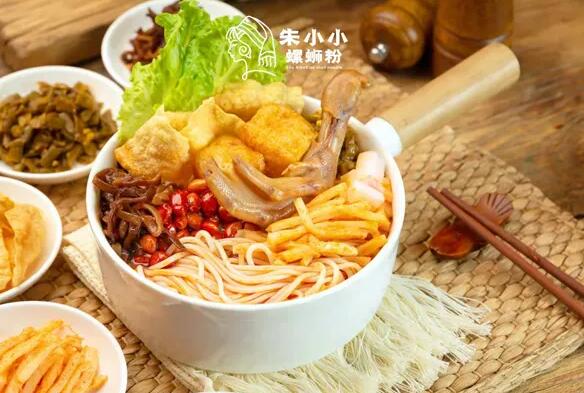 朱小小螺蛳粉加盟
