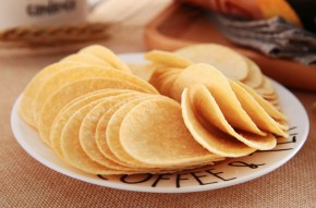 如何开好一家零食加盟店？爱上零食屋加盟店生意越来越好，经营模式值得借鉴！