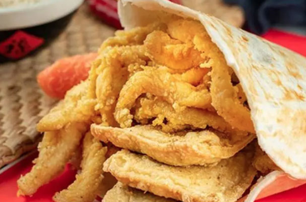 炉边人香酥鸡饼