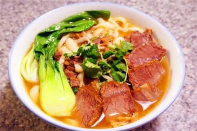 金汤牛肉面加盟
