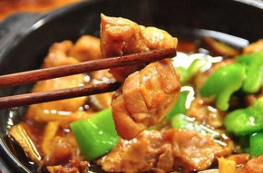 上吉铺黄焖鸡米饭加盟怎么样？宾朋满座，老少皆宜！