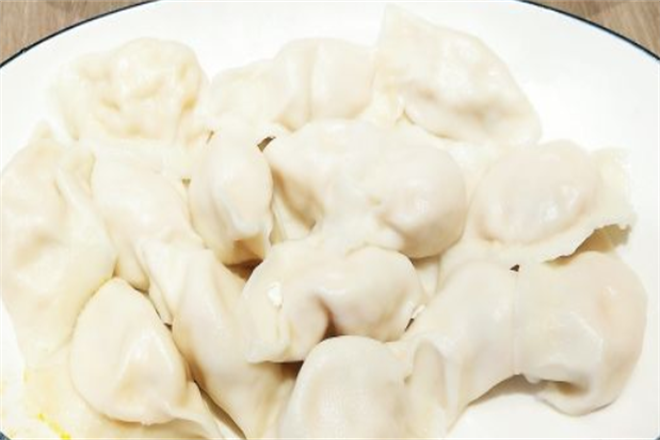鲜界鲅鱼水饺加盟