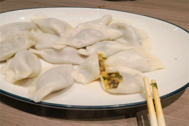 鲜界鲅鱼水饺加盟