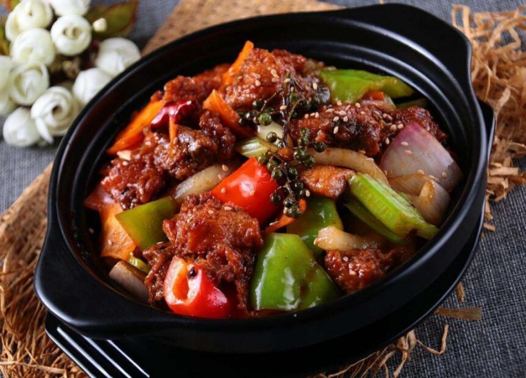 福宇记黄焖鸡米饭