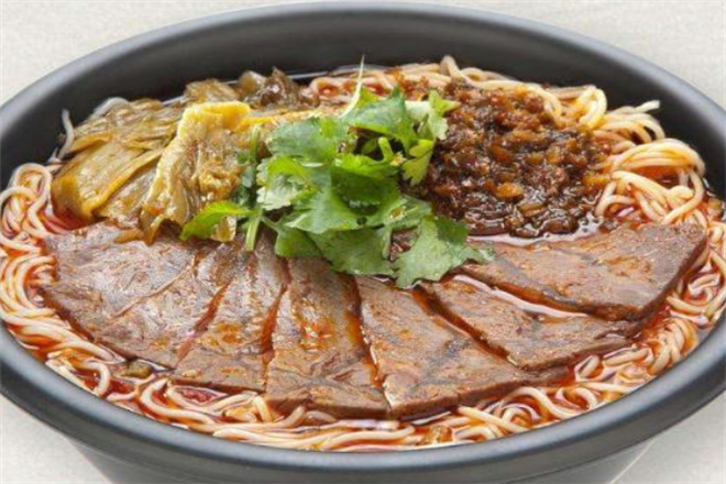 常记襄阳牛肉面加盟