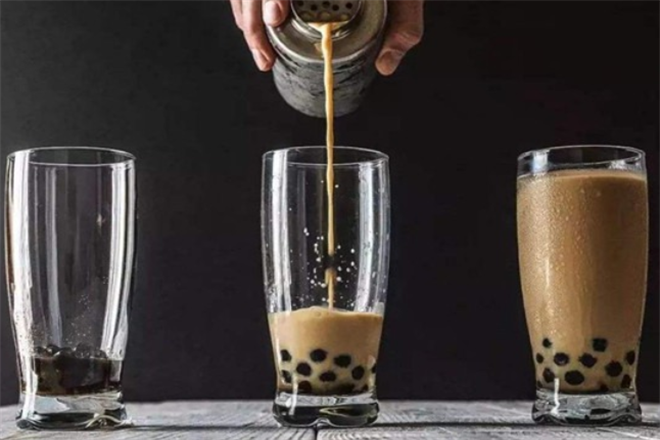 q一杯奶茶加盟