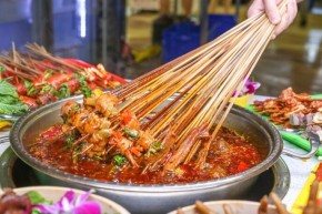 串串香免费加盟连锁店香市场前景好吗？