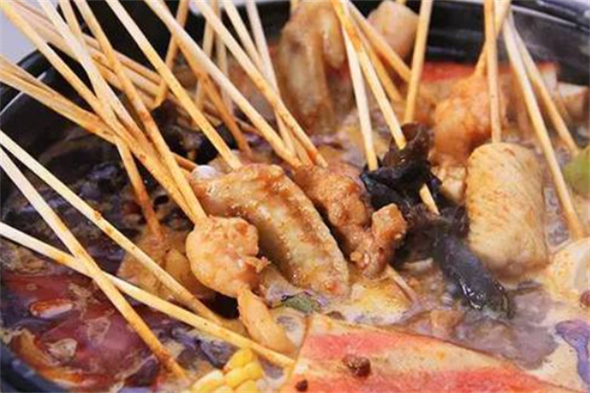 巴士火锅串串成加盟