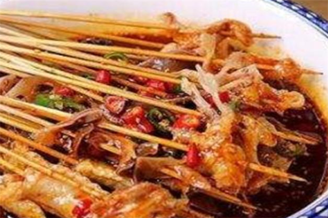 巴士火锅串串成加盟