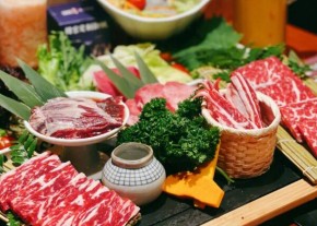 金诺郎韩式炭火烤肉好加盟吗？总部有培训吗？
