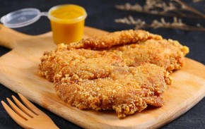战斗鸡排好加盟吗？原材料是统一配送的吗？