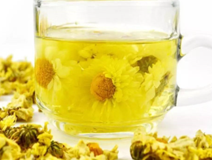 她喜爱花草茶加盟