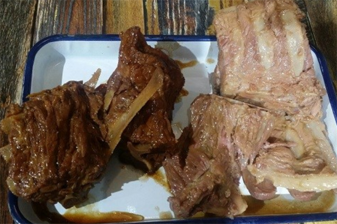 吃惑狼肉骨头加盟