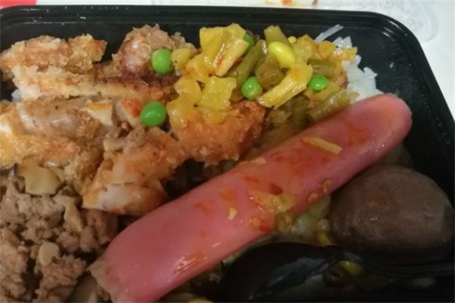 有一家烤肉饭加盟