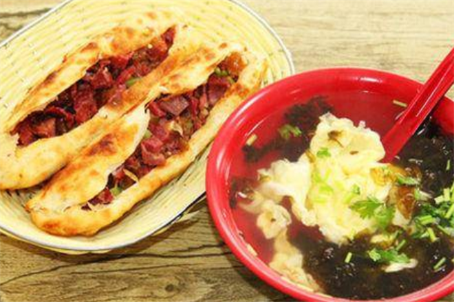 杨青林驴肉火烧全驴宴加盟