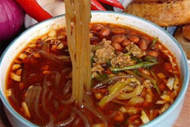 伤辛酸辣粉加盟