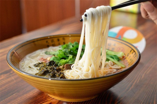 牛泰吉牛肉粉加盟