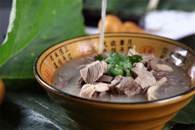 李记羊汤加盟