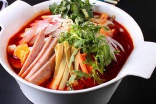 英雄麻辣烫加盟