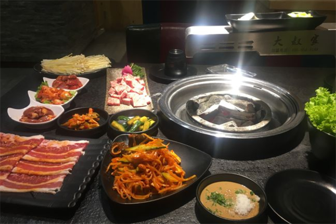 大叔家的烤肉加盟