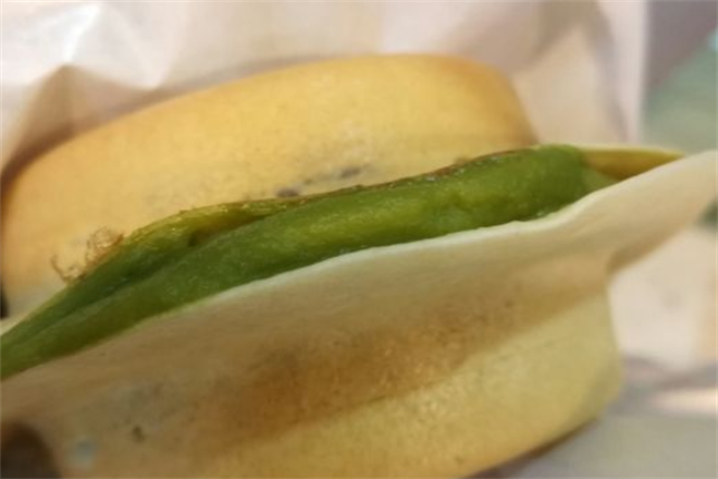 七七的车轮饼加盟