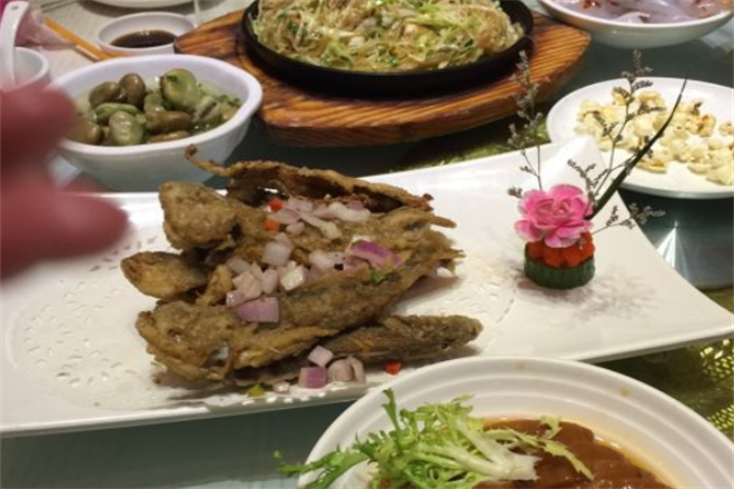 领香餐厅加盟