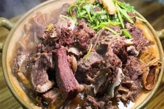 彬彬牛杂加盟