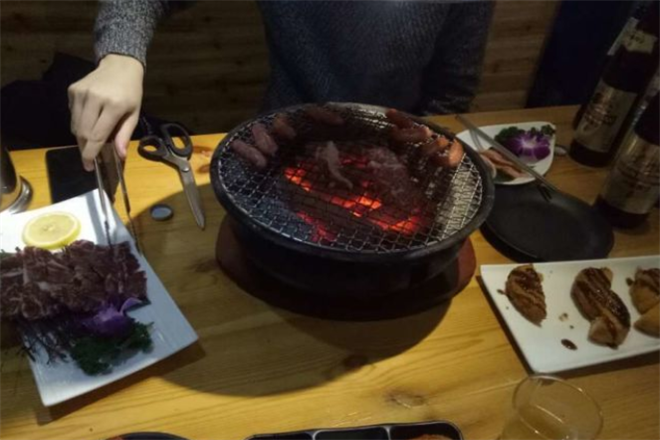 松兰斗牛家烤肉加盟
