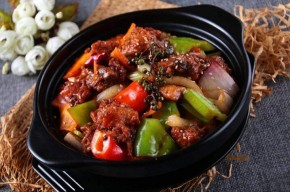 黄蜀郎鸡公煲加盟费贵吗？