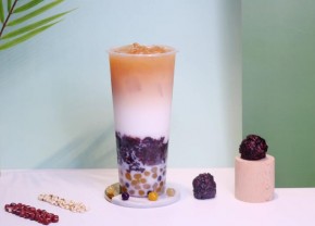 霸王茶姬加盟费多少钱？