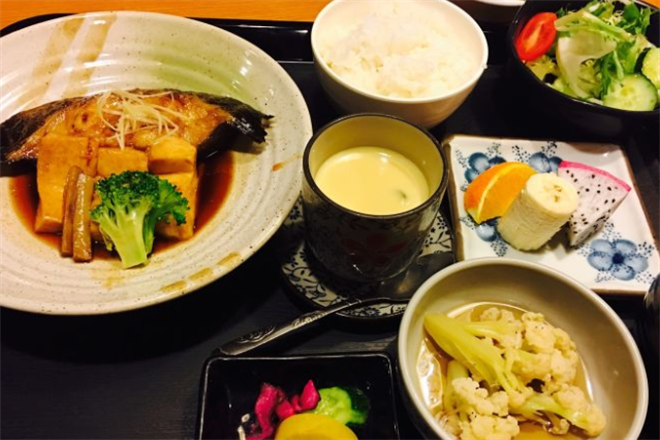 大和日本料理加盟
