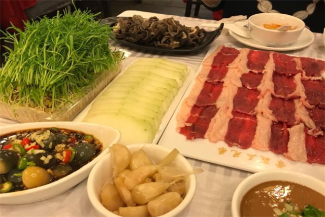 常赢三兄弟涮肉加盟