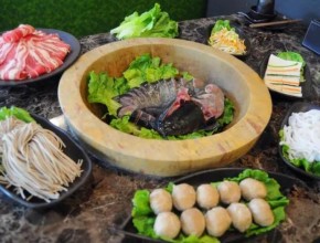 创业重庆石锅鱼加盟店大致需要多少钱呢？