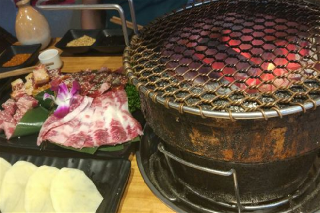 藏炭烧肉屋加盟