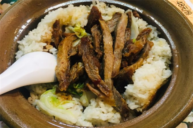 德仔煲仔饭加盟