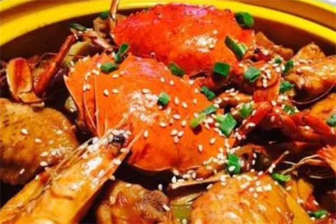 嘟嘴肉蟹煲加盟
