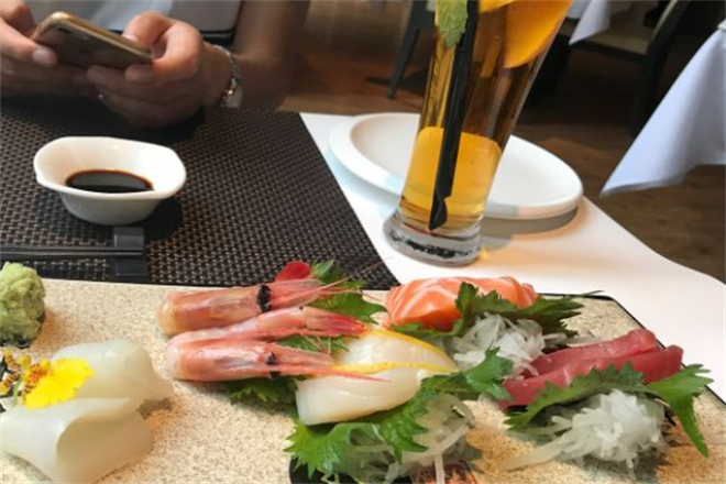 Fount创意日料加盟