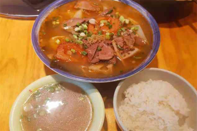 冠军牛牛杂加盟