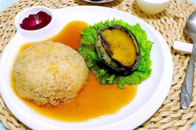 韩国鲍鲍饭快餐加盟