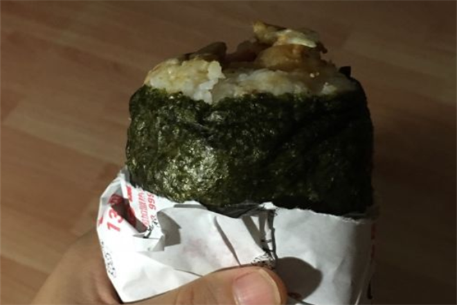 牛团团饭团加盟