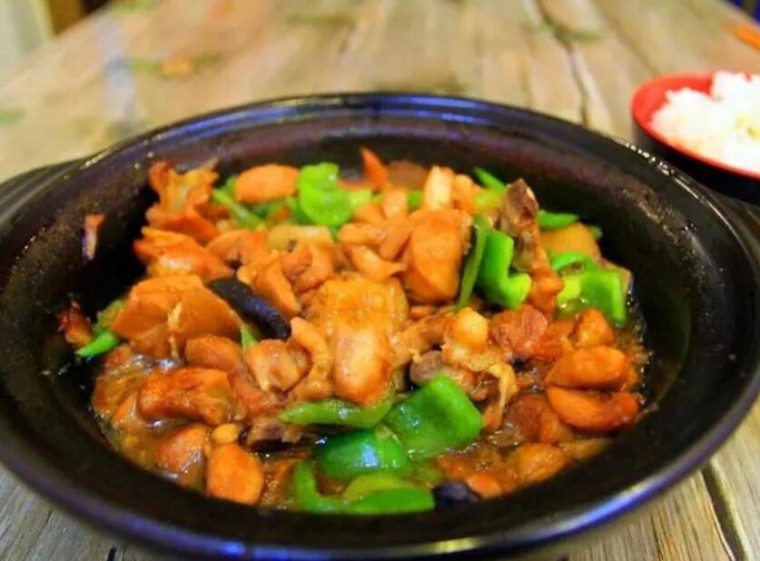福宇记黄焖鸡米饭加盟