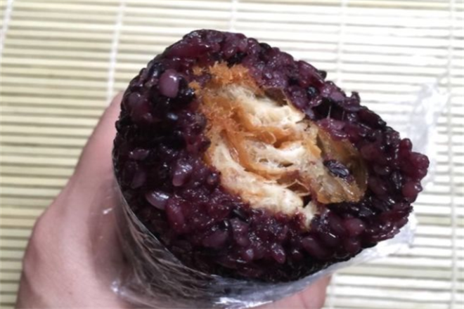 牛团团饭团加盟