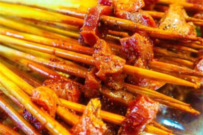 铁八小炸串加盟